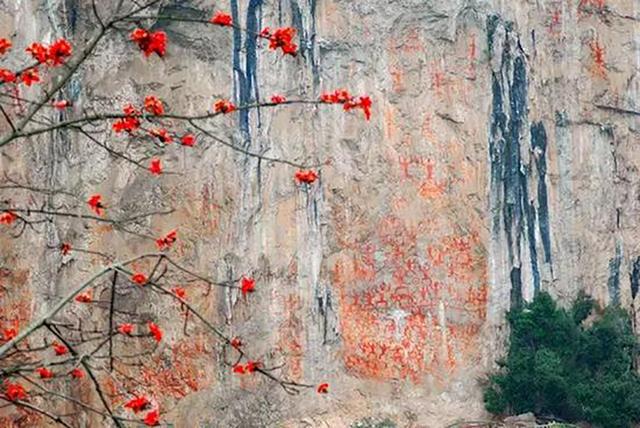 陈向东诗歌：花山岩画