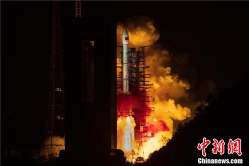 发射现场。 郭文彬 摄 发射现场。 郭文彬 摄