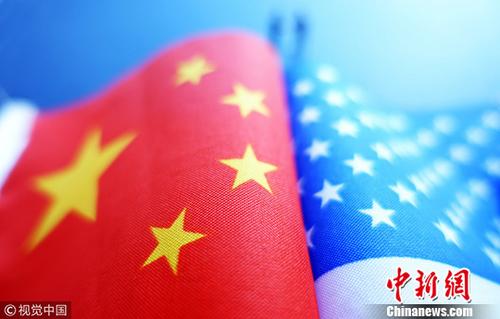 中美国旗。图片来源:视觉中国 中美国旗。图片来源:视觉中国