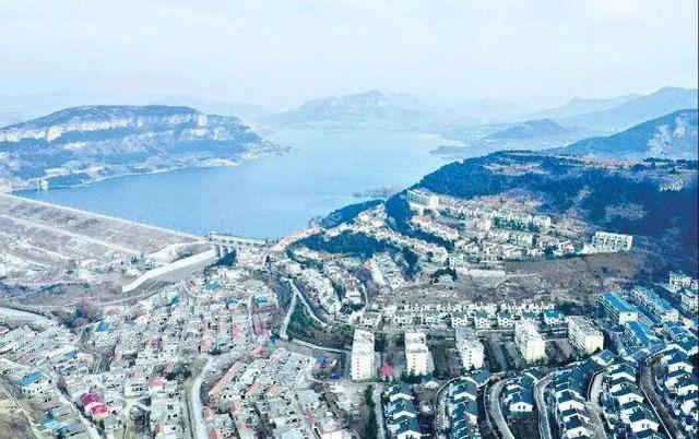 山东省委省政府回应“济南违建别墅问题”：立即全面彻查