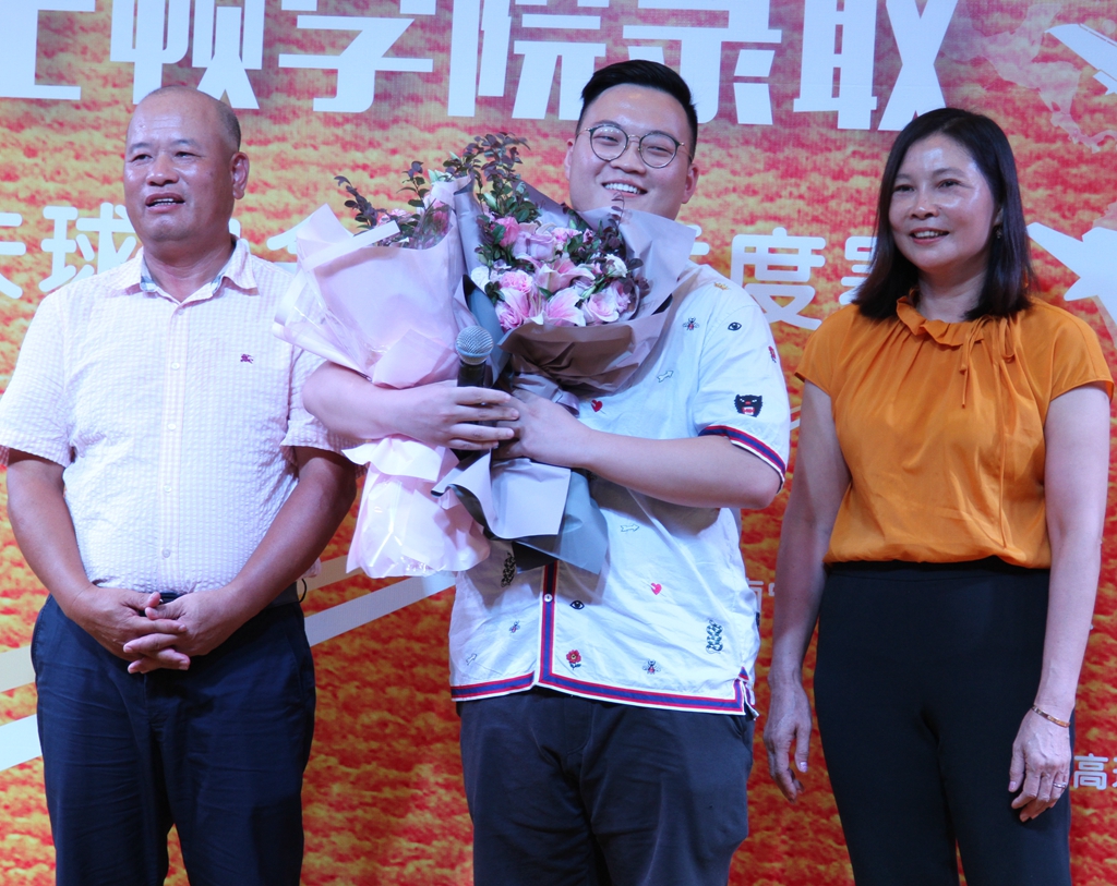 来自哈佛大学陈祖民的感谢信：祝合浦陈氏奖学越办越好！